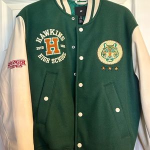 Stranger Things Men’s XS Hawkins letterman jacket.